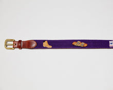 FOOTWEAR NEEDLEPOINT BELT IN PURPLE